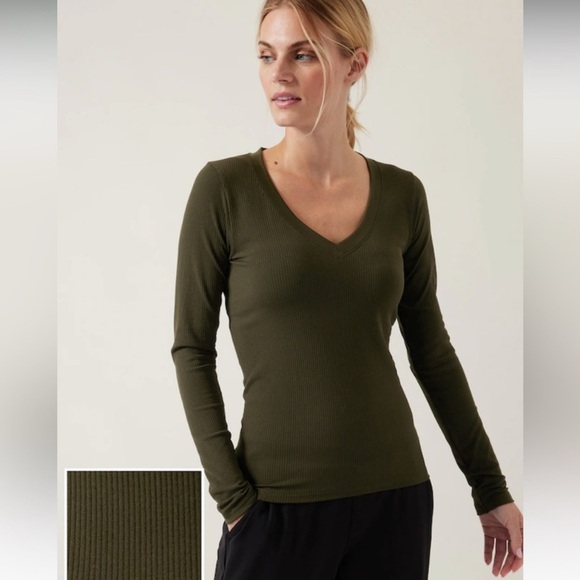 Athleta Tops - NWT Athleta Renew V-Neck Long Sleeve Top Olive Green Size M